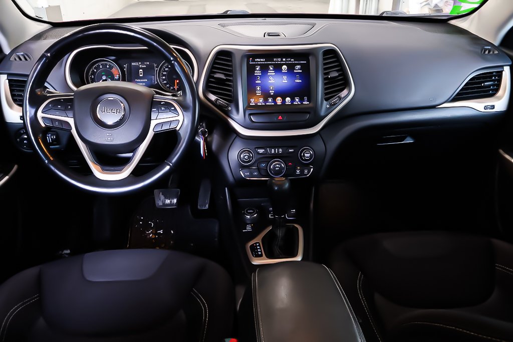 2018 Jeep Cherokee NORTH + 4X4 + ATTELAGE DE REMORQUE in Terrebonne, Quebec - 13 - w1024h768px