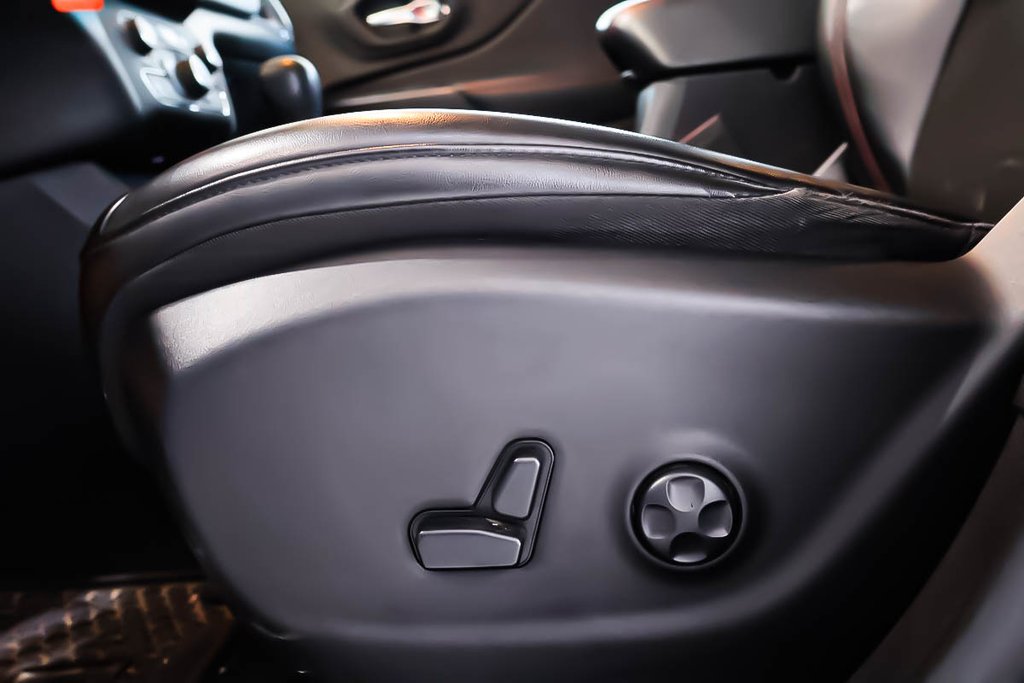 2020 Jeep Cherokee TRAILHAWK + 4X4 + V6 3.2L in Terrebonne, Quebec - 11 - w1024h768px