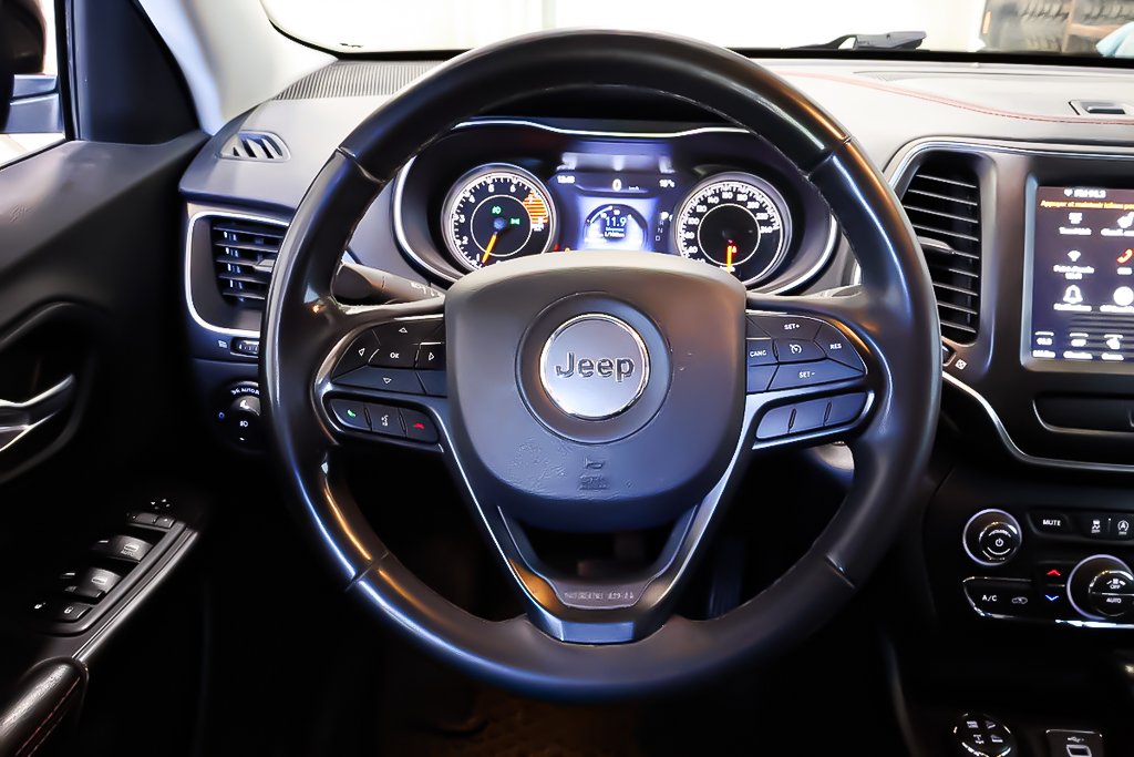 Jeep Cherokee TRAILHAWK + 4X4 + V6 3.2L 2022 à Terrebonne, Québec - 14 - w1024h768px