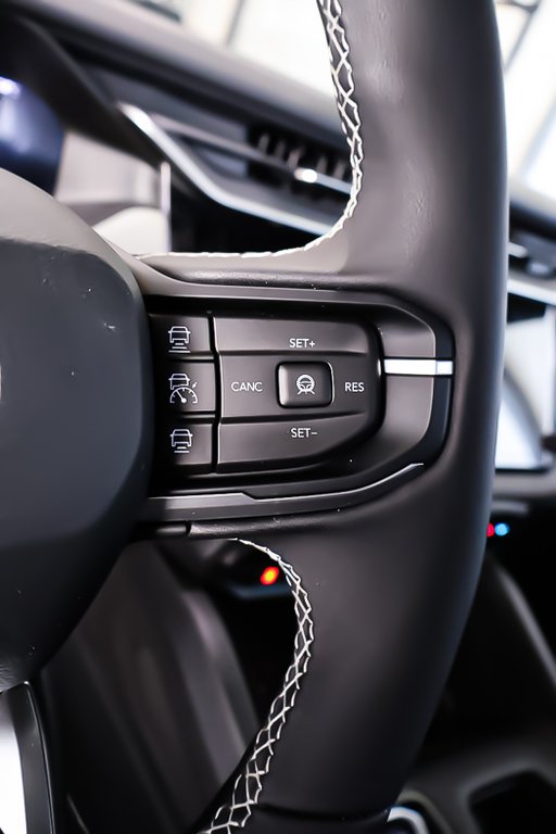 Jeep Cherokee LIMITED 2026 à Terrebonne, Québec - 14 - w1024h768px