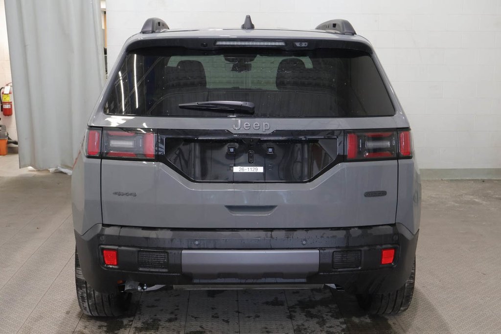2026 Jeep Cherokee OVERLAND in Terrebonne, Quebec - 5 - w1024h768px
