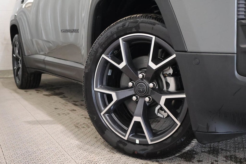 2026 Jeep Cherokee OVERLAND in Terrebonne, Quebec - 7 - w1024h768px