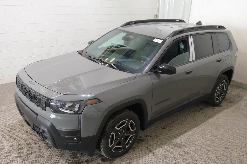 Jeep Cherokee LAREDO 2026 à Terrebonne, Québec - 3 - w1024h768px
