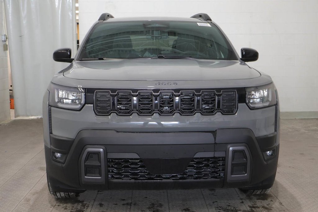 Jeep Cherokee LAREDO 2026 à Terrebonne, Québec - 2 - w1024h768px