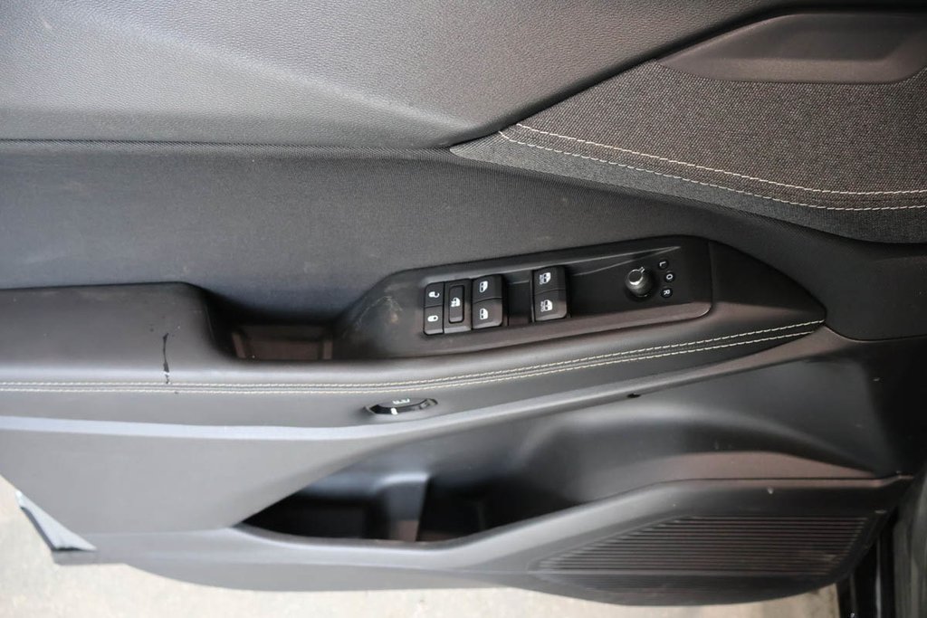 Jeep Cherokee LAREDO 2026 à Terrebonne, Québec - 17 - w1024h768px