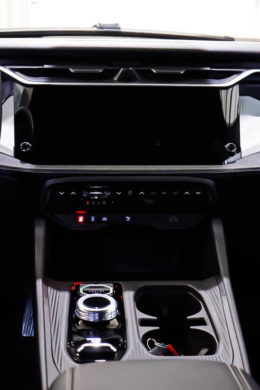 2026 Jeep Cherokee LAREDO in Terrebonne, Quebec - 15 - w1024h768px