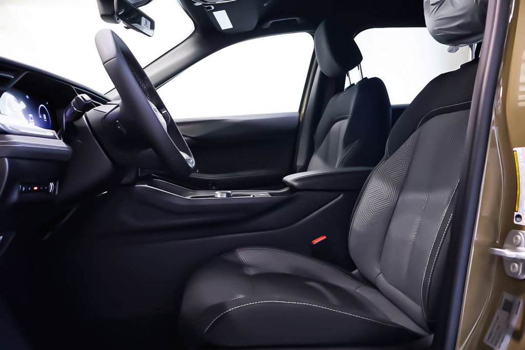 2026 Jeep Cherokee LAREDO in Terrebonne, Quebec - 8 - w1024h768px