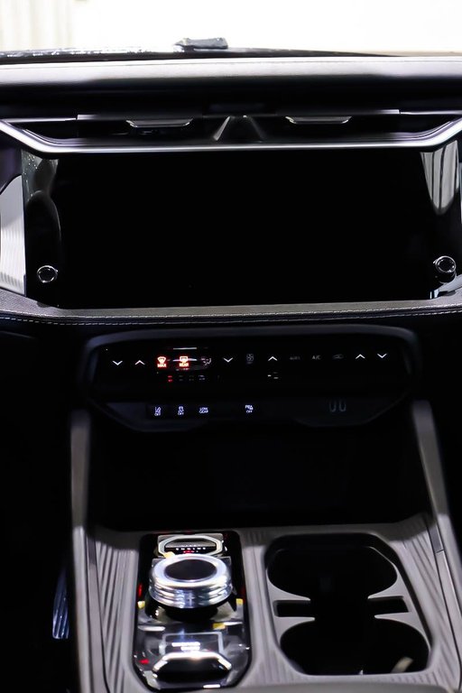 2026 Jeep Cherokee LAREDO in Terrebonne, Quebec - 15 - w1024h768px