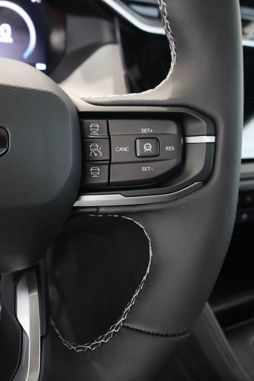 Jeep Cherokee LIMITED 2026 à Terrebonne, Québec - 14 - w1024h768px