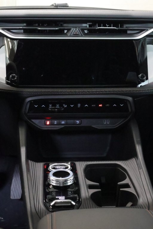 2026 Jeep Cherokee LIMITED in Terrebonne, Quebec - 13 - w1024h768px
