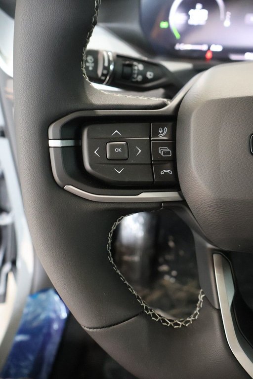 2026 Jeep Cherokee LIMITED in Terrebonne, Quebec - 10 - w1024h768px