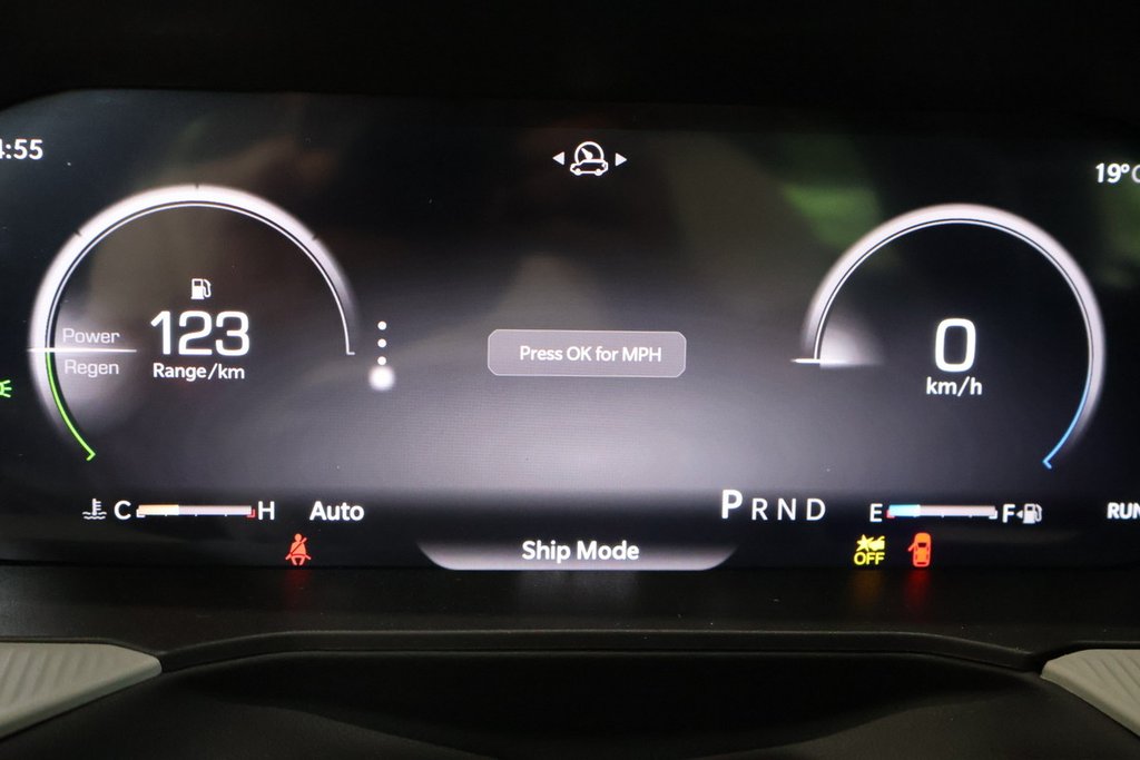 2026 Jeep Cherokee LIMITED in Terrebonne, Quebec - 12 - w1024h768px