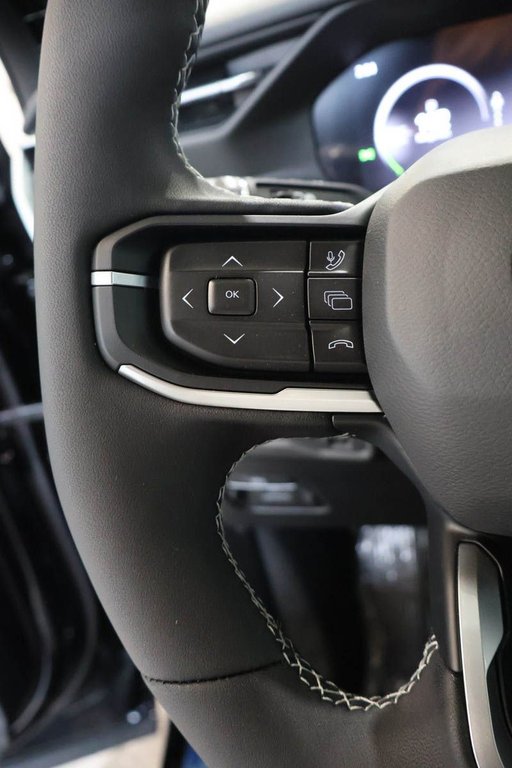 2026 Jeep Cherokee LIMITED in Terrebonne, Quebec - 13 - w1024h768px