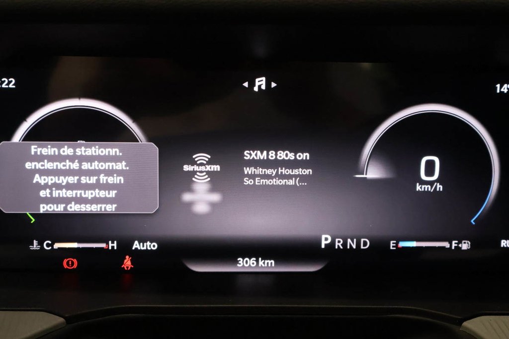 Jeep Cherokee LAREDO 2026 à Terrebonne, Québec - 14 - w1024h768px