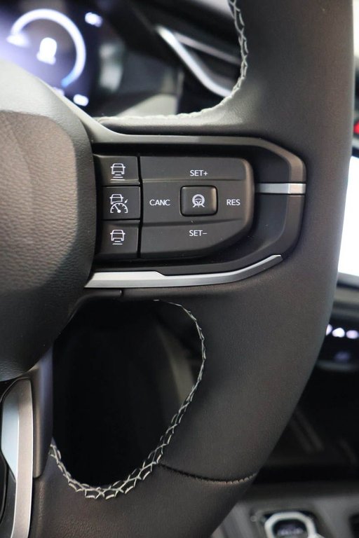 Jeep Cherokee LAREDO 2026 à Terrebonne, Québec - 13 - w1024h768px