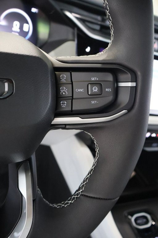 Jeep Cherokee LIMITED 2026 à Terrebonne, Québec - 11 - w1024h768px