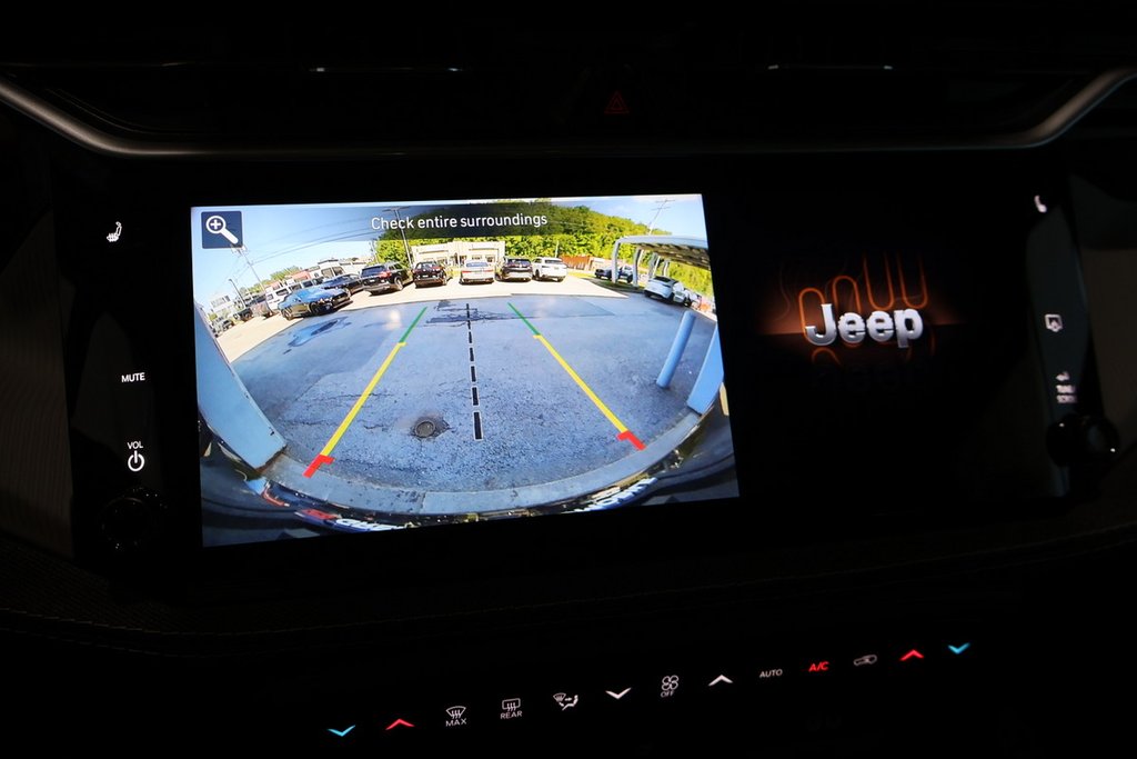 2026 Jeep Cherokee BASE in Terrebonne, Quebec - 16 - w1024h768px