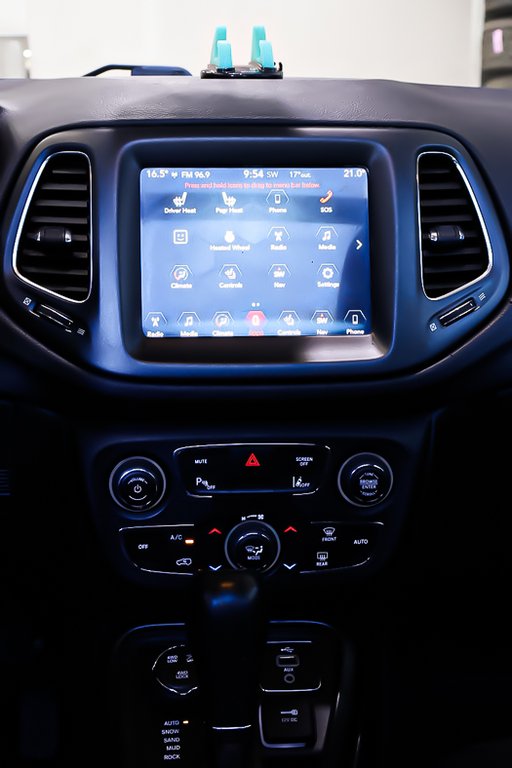 Jeep Compass TRAILHAWK + 4X4 + TOIT OUVRANT PANO 2017 à Terrebonne, Québec - 21 - w1024h768px
