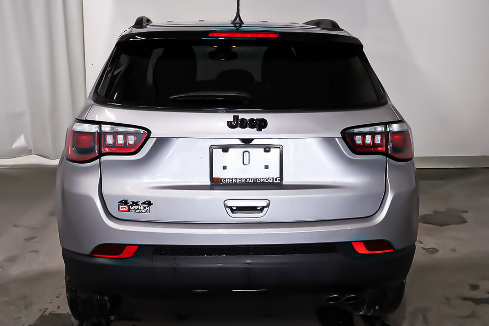 Jeep Compass NORTH LATITUDE + 4X4 + SIEGES CHAUFFANTS 2018 à Terrebonne, Québec - 6 - w1024h768px