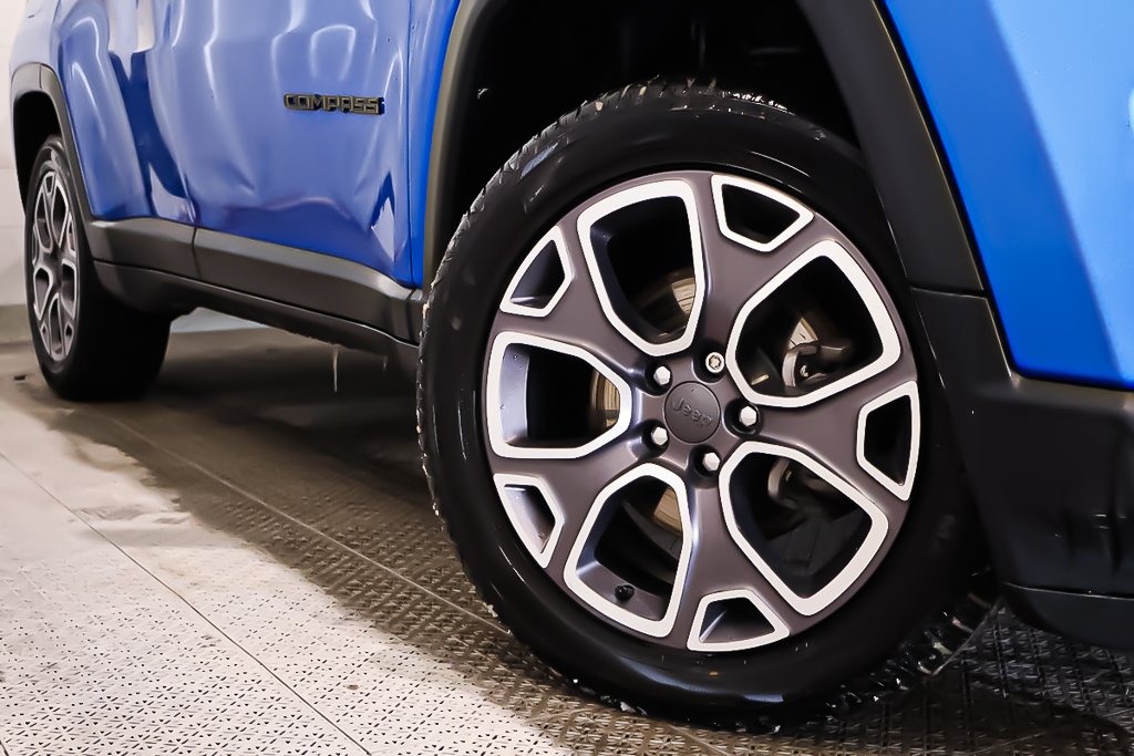 2018 Jeep Compass NORTH ALTITUDE + 4X4 + TOIT NOIR in Terrebonne, Quebec - 9 - w1024h768px