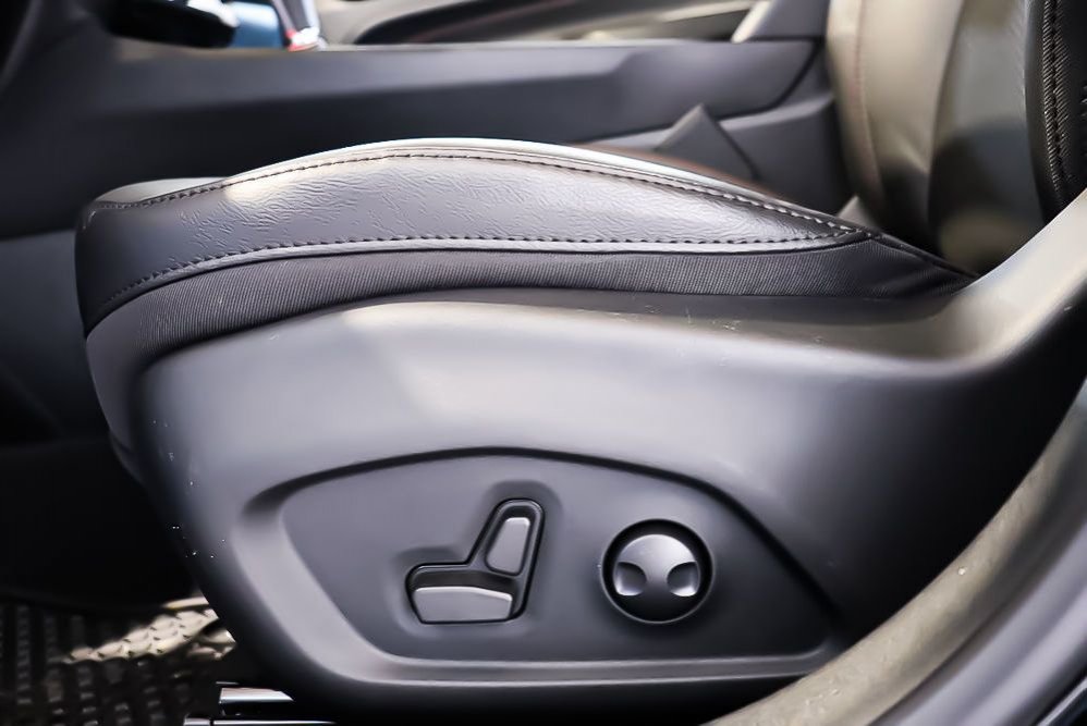 2022 Jeep Compass TRAILHAWK + 4X4 + TOIT OUVRANT PANO in Terrebonne, Quebec - 9 - w1024h768px