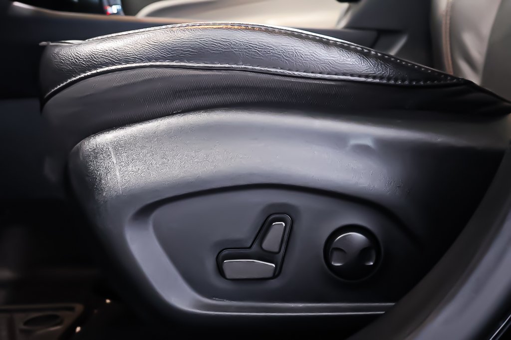 Jeep Compass LIMITED + 4X4 + TOIT OUVRANT PANO 2022 à Terrebonne, Québec - 13 - w1024h768px