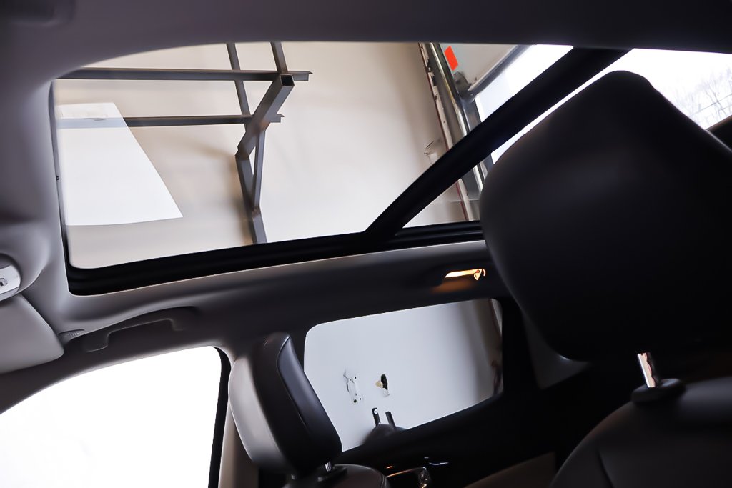 Jeep Compass LIMITED + 4X4 + TOIT OUVRANT PANO 2022 à Terrebonne, Québec - 11 - w1024h768px