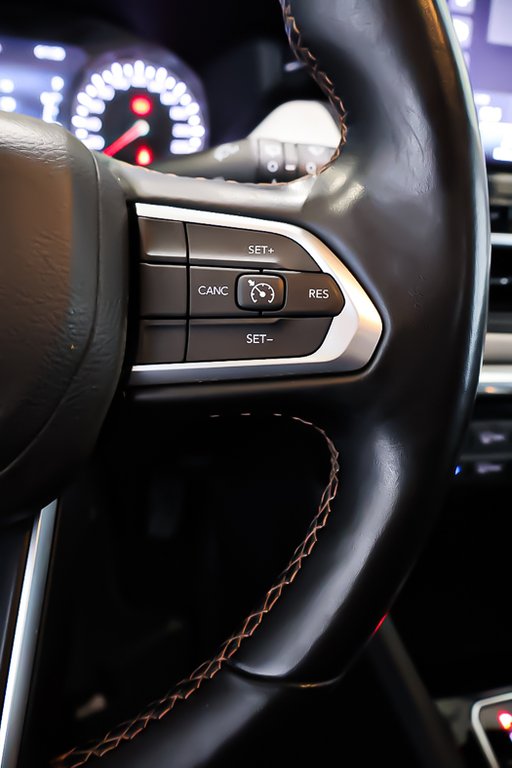 Jeep Compass LIMITED + 4X4 + TOIT OUVRANT PANO 2022 à Terrebonne, Québec - 18 - w1024h768px