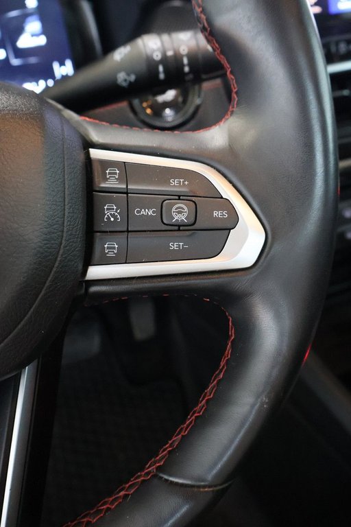 2022 Jeep Compass TRAILHAWK + 4X4 + TOIT OUVRANT in Terrebonne, Quebec - 14 - w1024h768px