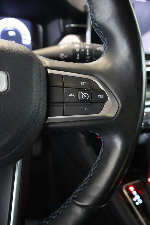 Jeep Compass NORTH + 4X4 + BAS KILO 2022 à Terrebonne, Québec - 17 - w1024h768px