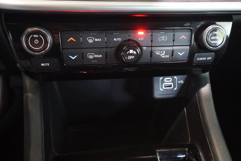 Jeep Compass NORTH + 4X4 + BAS KILO 2022 à Terrebonne, Québec - 23 - w1024h768px