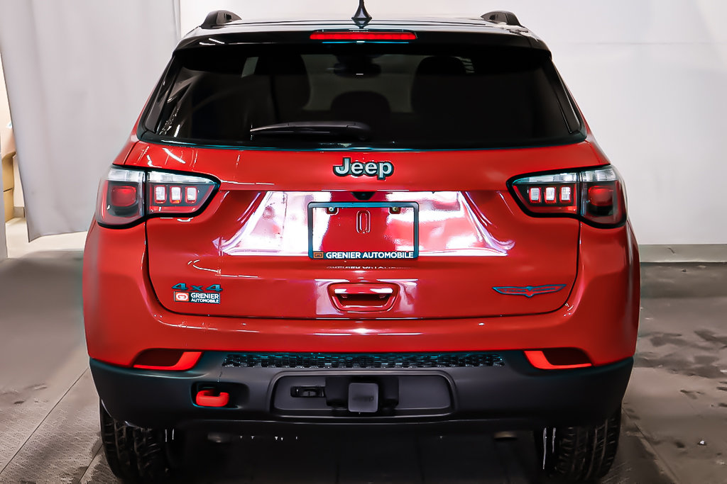 2023 Jeep Compass TRAILHAWK + 4X4 + TOIT OUVRANT PANO + GPS + CUIR in Terrebonne, Quebec - 6 - w1024h768px