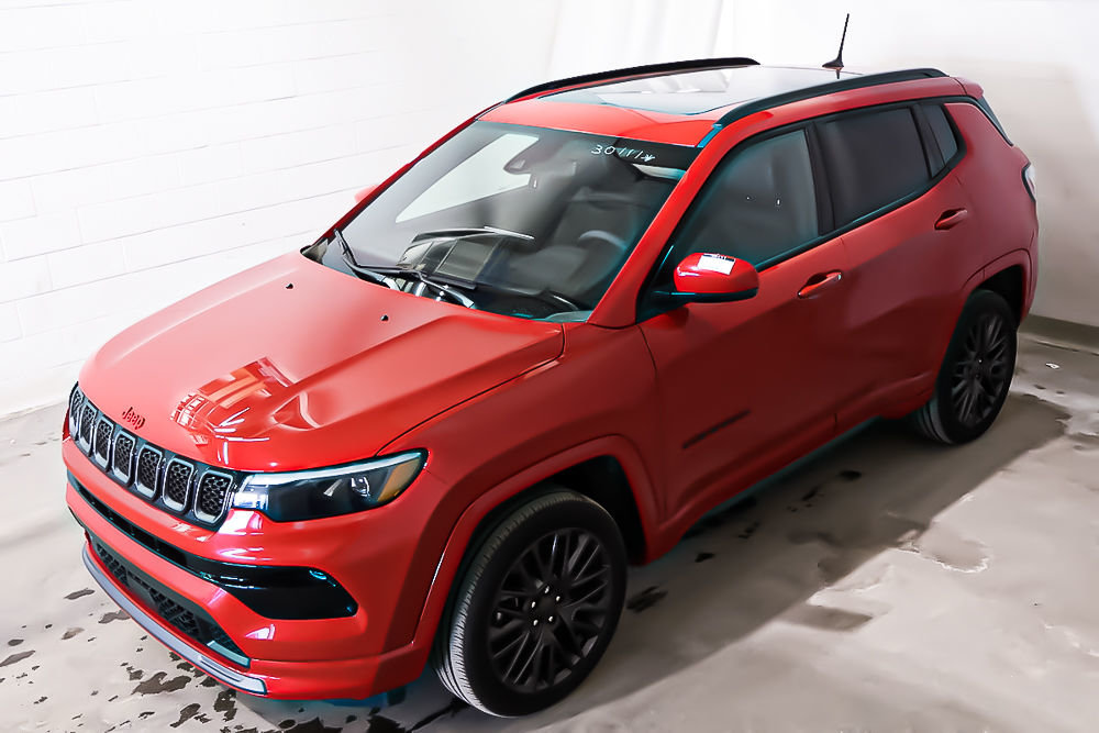 2023 Jeep Compass LIMITED + RED EDITION + 4X4 + TOIT OUVRANT PANO + in Terrebonne, Quebec - 3 - w1024h768px