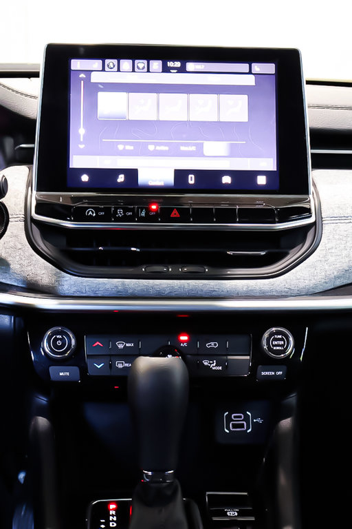 Jeep Compass SPORT + 4X4 + CARPLAY 2024 à Terrebonne, Québec - 18 - w1024h768px