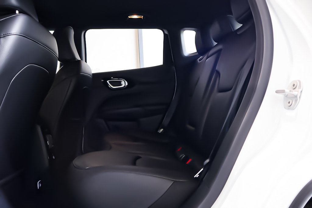 2025 Jeep Compass ALTITUDE in Terrebonne, Quebec - 21 - w1024h768px