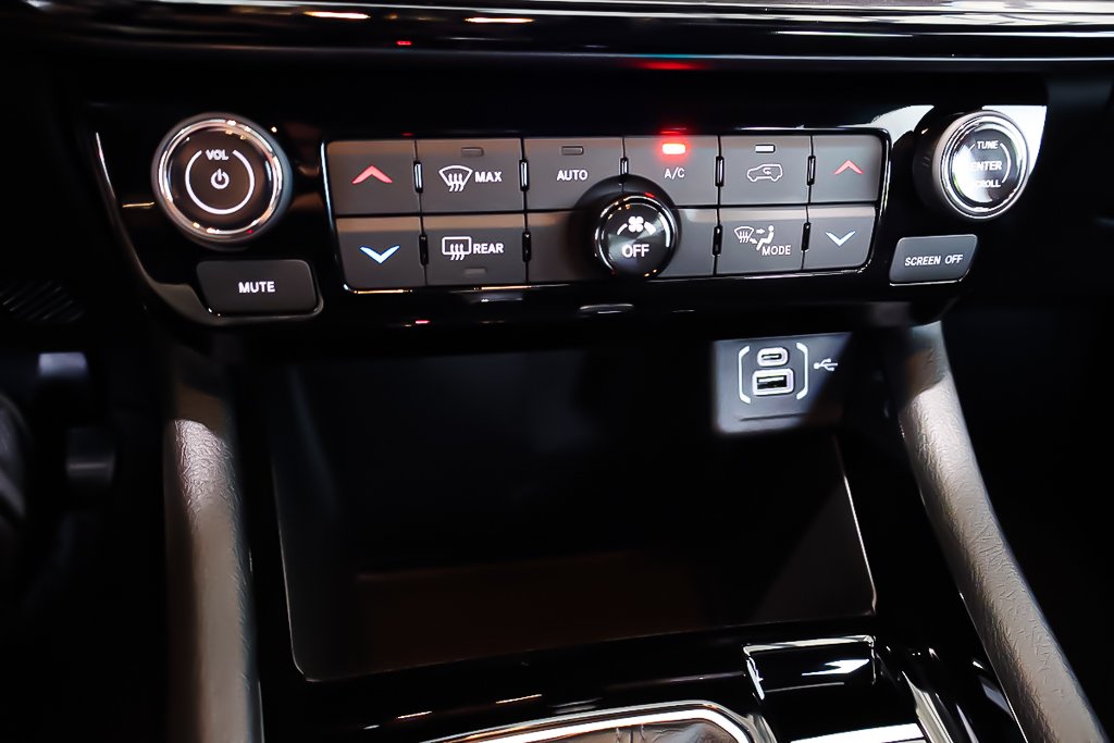 2025 Jeep Compass ALTITUDE in Terrebonne, Quebec - 18 - w1024h768px