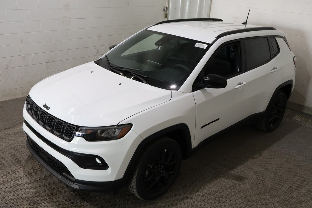 2025 Jeep Compass ALTITUDE in Terrebonne, Quebec - 3 - w1024h768px