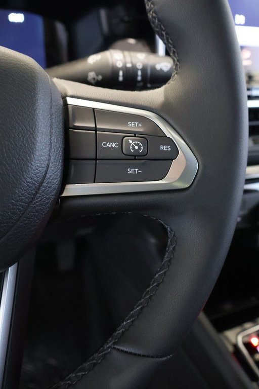 2025 Jeep Compass ALTITUDE in Terrebonne, Quebec - 13 - w1024h768px