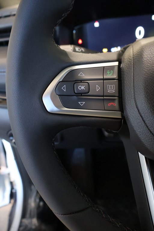 2025 Jeep Compass ALTITUDE in Terrebonne, Quebec - 12 - w1024h768px