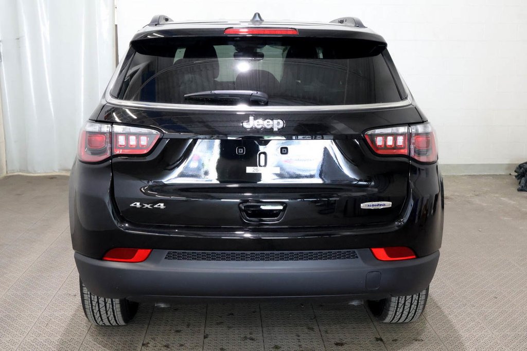 2026 Jeep Compass NORTH in Terrebonne, Quebec - 5 - w1024h768px