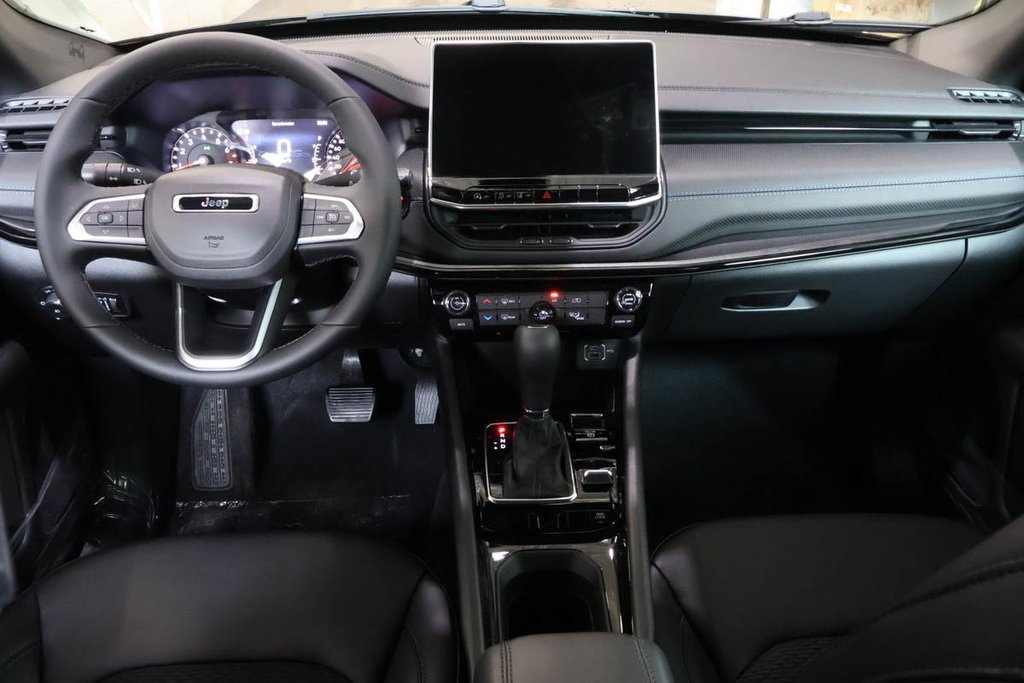Jeep Compass NORTH 2026 à Terrebonne, Québec - 9 - w1024h768px