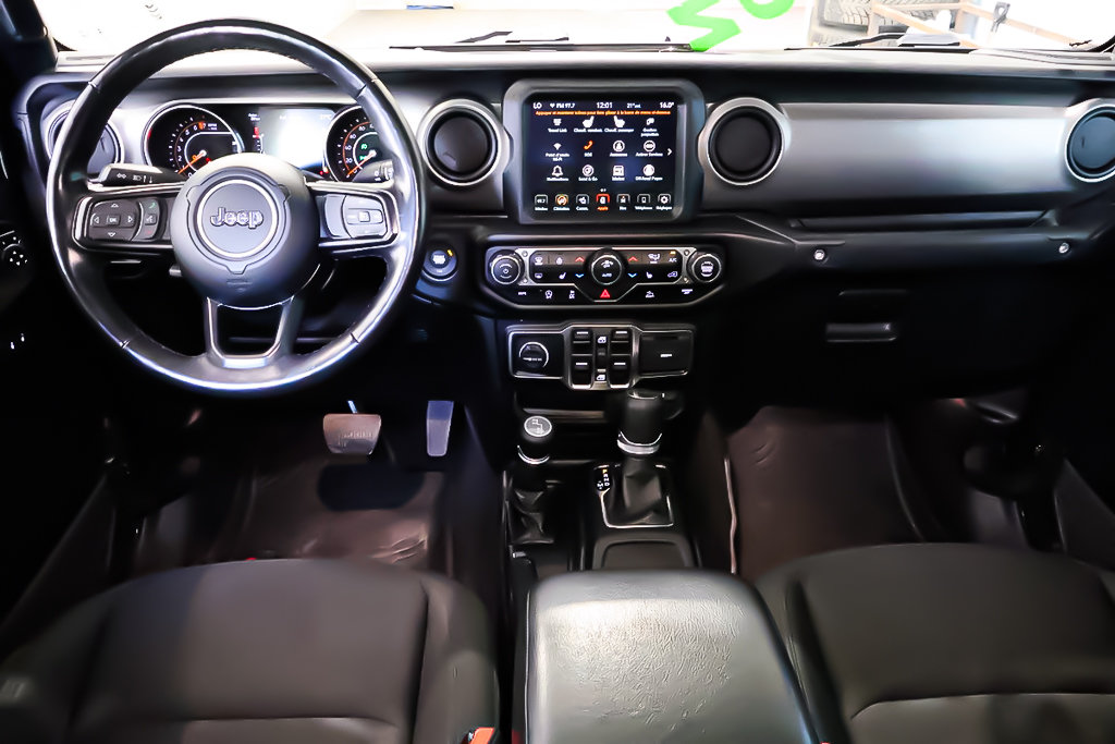 Jeep Gladiator WILLYS + 4X4 + V6 3.6L 2021 à Terrebonne, Québec - 13 - w1024h768px