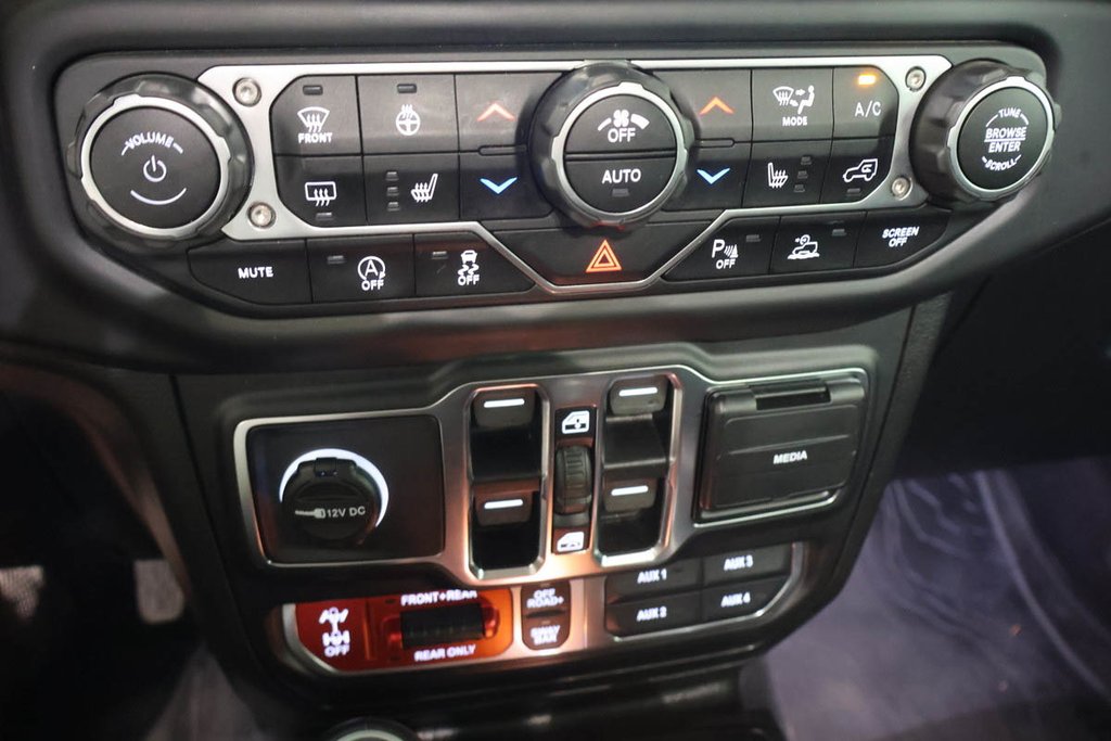 Jeep Gladiator RUBICON + 4X4 + TOIT RIGIDE + V6 3.6L 2021 à Terrebonne, Québec - 23 - w1024h768px