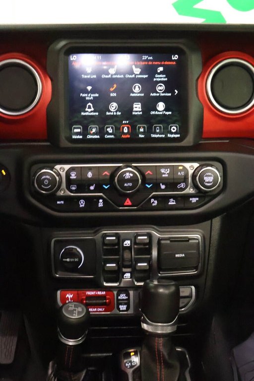 Jeep Gladiator RUBICON + 4X4 + TOIT RIGIDE + V6 3.6L 2021 à Terrebonne, Québec - 19 - w1024h768px