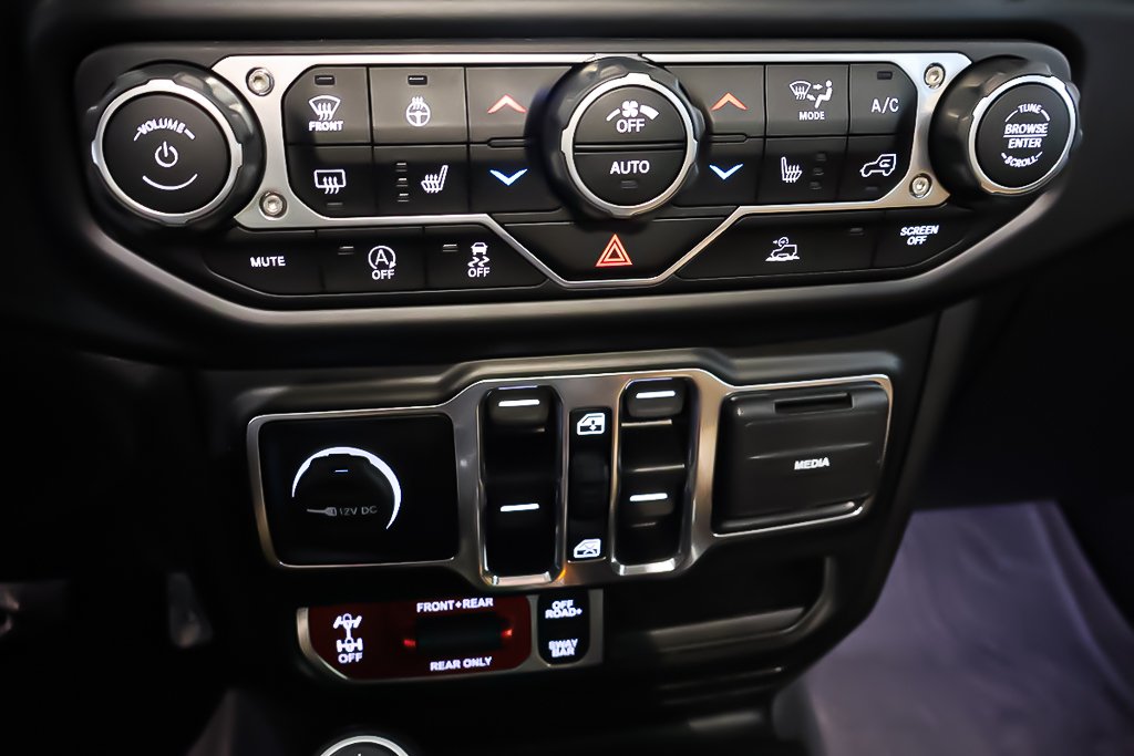 Jeep Gladiator RUBICON + 4X4 + CUIR + ENSEMBLE TEMPS FROID 2022 à Terrebonne, Québec - 23 - w1024h768px