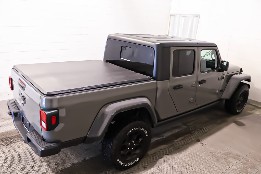 2023 Jeep Gladiator WILLYS + 4X4 + V6 3.6L + TOIT RIGIDE in Terrebonne, Quebec - 7 - w1024h768px