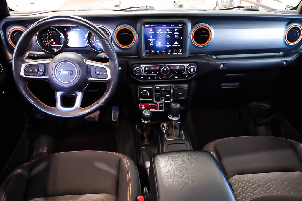 2023 Jeep Gladiator MOJAVE + 4X4 + ENSEMBLE TEMPS FROID in Terrebonne, Quebec - 10 - w1024h768px
