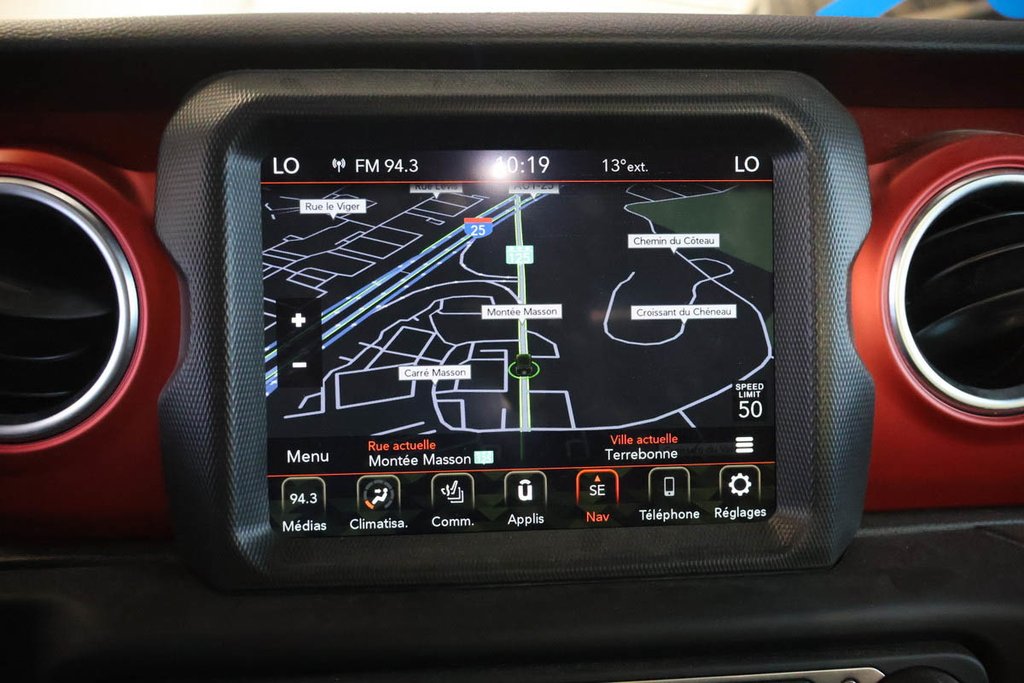 2023 Jeep Gladiator RUBICON + 4X4 + TOIT RIGIDE in Terrebonne, Quebec - 22 - w1024h768px