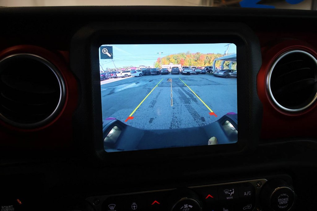2023 Jeep Gladiator RUBICON + 4X4 + TOIT RIGIDE in Terrebonne, Quebec - 21 - w1024h768px