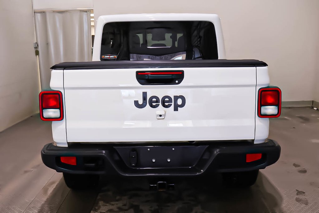 2024 Jeep Gladiator SPORT NIGHTHAWK + 4X4 + TOIT RIGIDE in Terrebonne, Quebec - 6 - w1024h768px